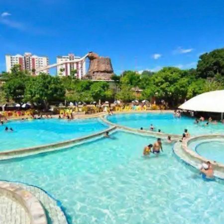 Spazzio Andrian & Silva - Inclusos Ingressos Do Parque Caldas Novas Bagian luar foto